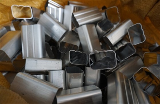 全自動(dòng)切割鋸 全自動(dòng)切割鋸