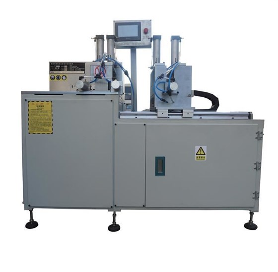 全自動鋁型材切割機(jī)實(shí)拍圖