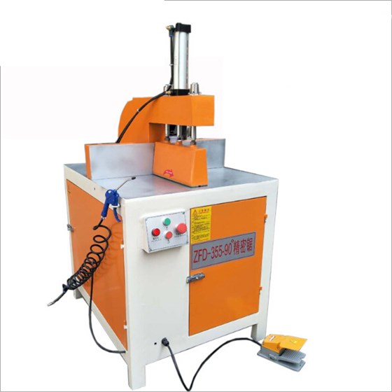 90度直角鋁切割機(jī) 90度直角鋁切割機(jī)