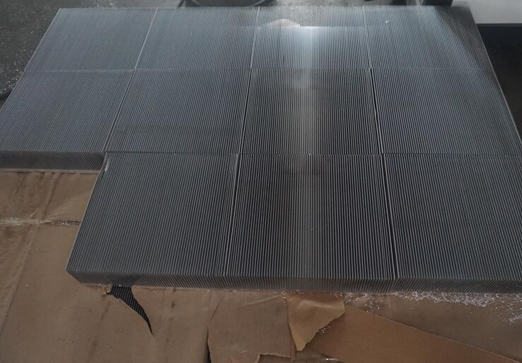 【蘇州】這款鋁合金散熱器切割機，幫助五金加工廠趙總維持生計